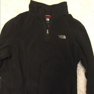 Black north face sweatshirt